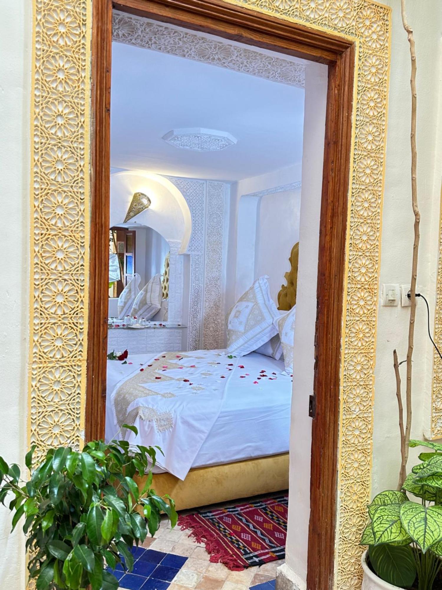 Bed and Breakfast Dar Khmissa Fès Exterior foto