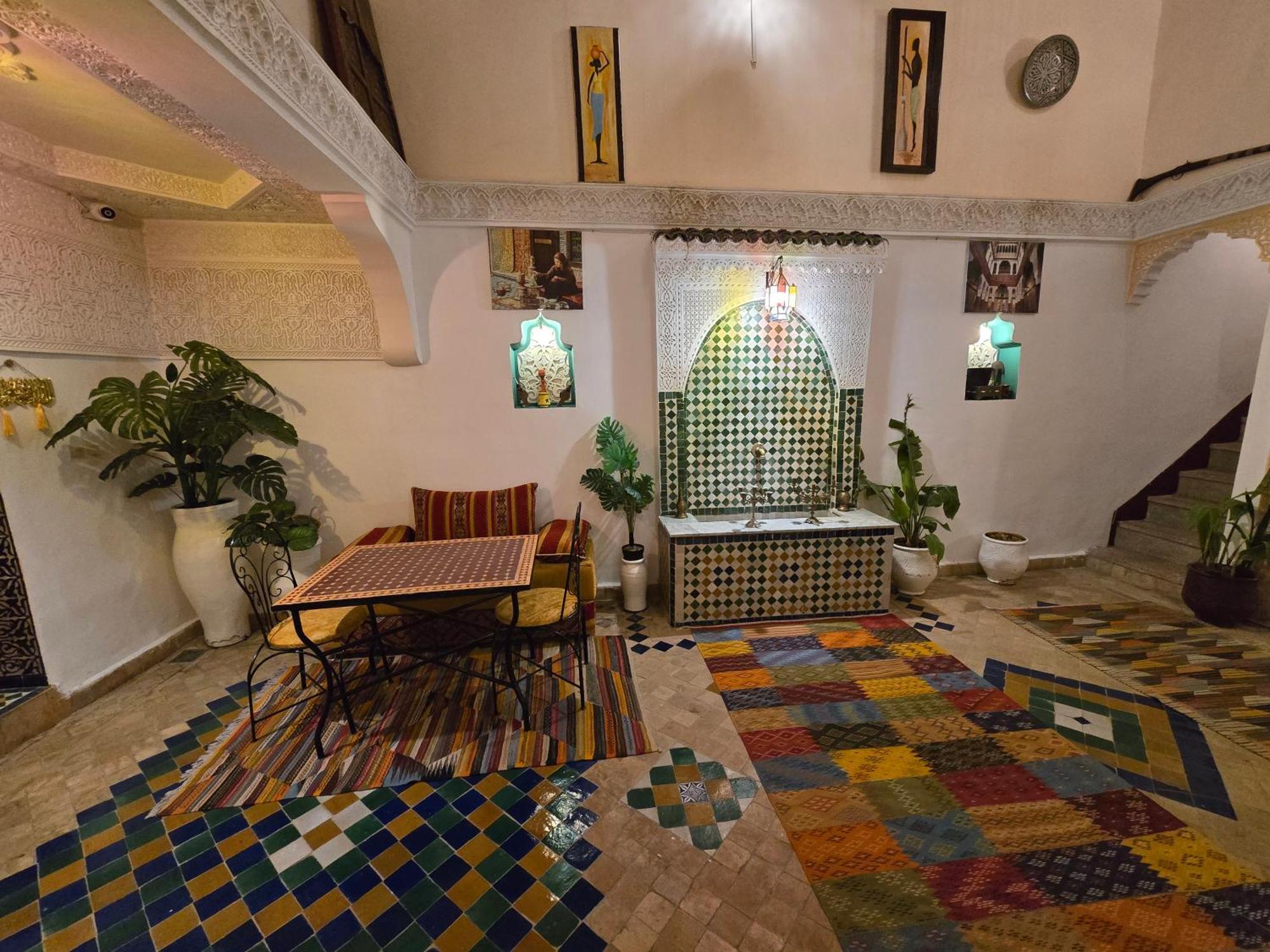 Bed and Breakfast Dar Khmissa Fès Exterior foto